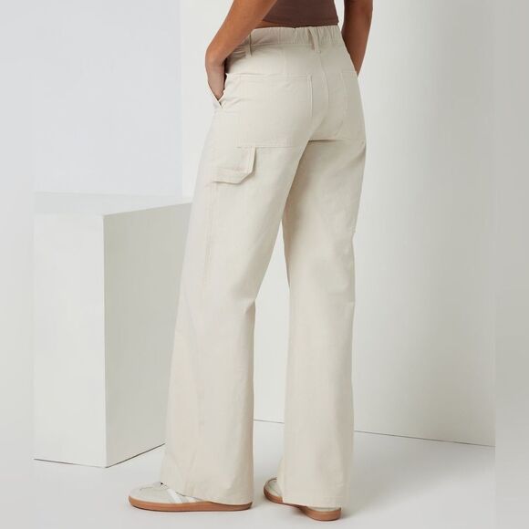 NWT Vuori Getaway Carpenter Pant in Milkweed L - Picture 4 of 12
